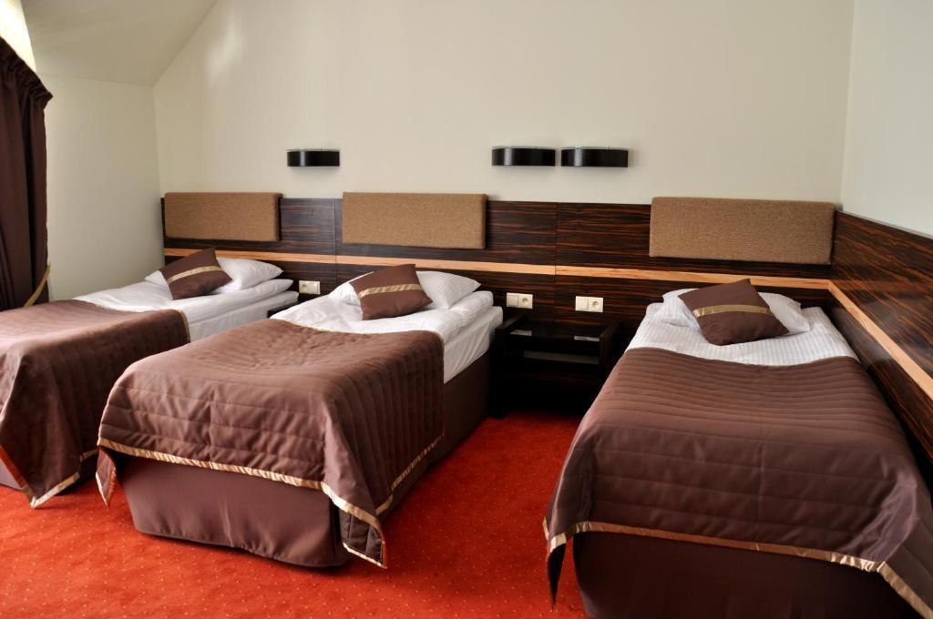Hotel Nad Wigrami Gawrych Ruda Kamer foto
